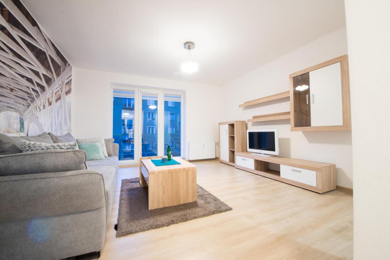 Apartman Razusa Centrum Banská Bystrica Exteriör bild